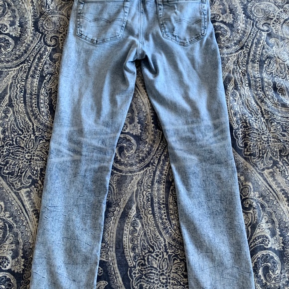 Jeans - Picture 2 of 3